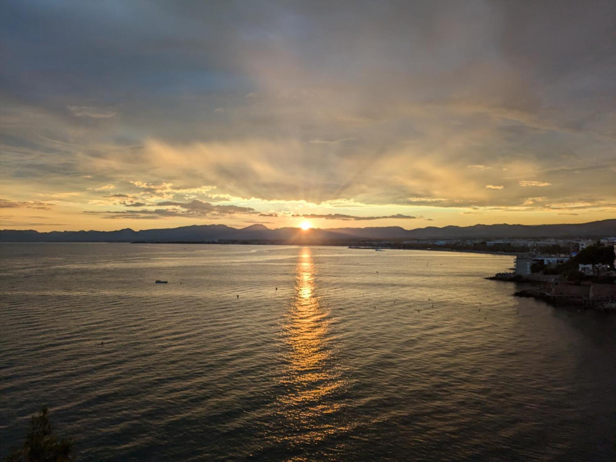 Bahia Apartamento Sobre El Mar Salou Zewnętrze zdjęcie